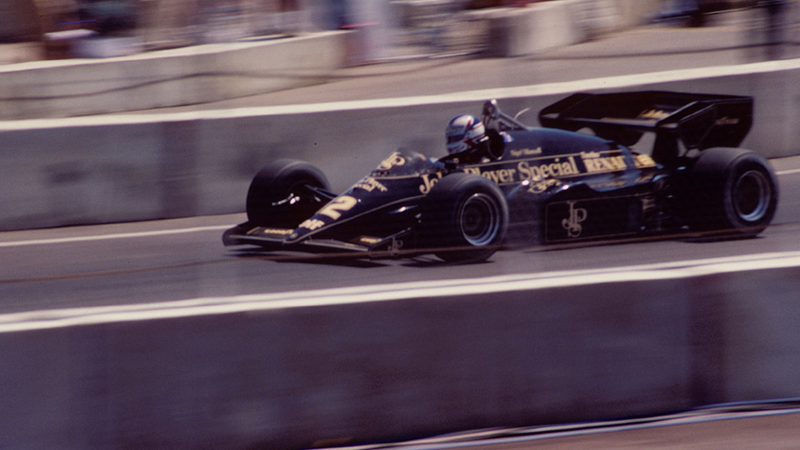 Illustration for article titled The Ten Coolest Racing Paint Schemes Of All Time